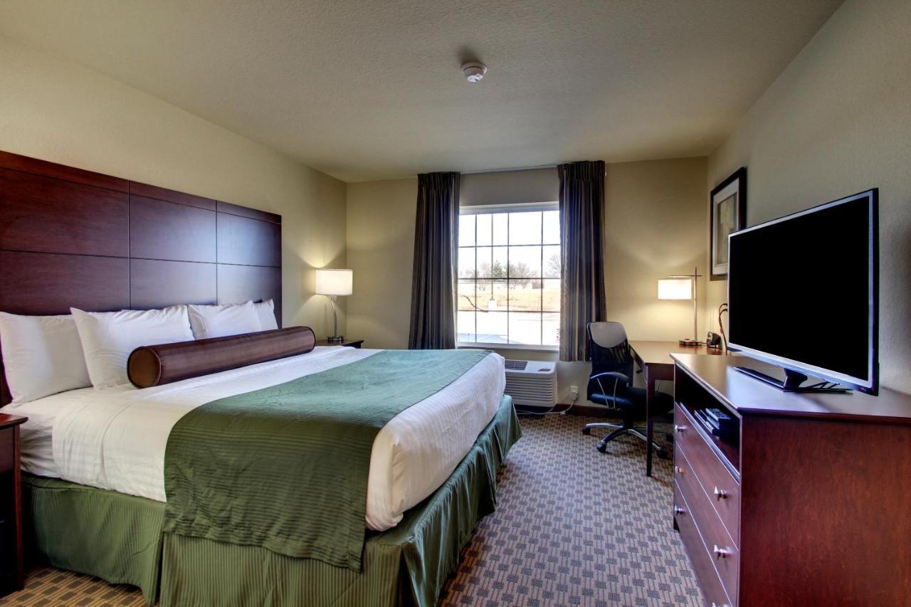 Cobblestone Inn & Suites - Carrington Экстерьер фото