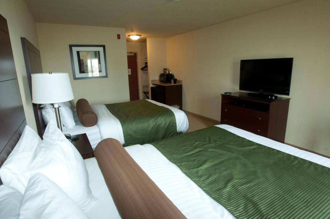 Cobblestone Inn & Suites - Carrington Экстерьер фото