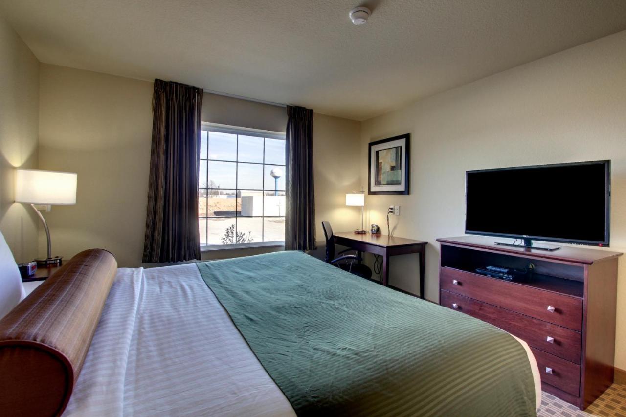Cobblestone Inn & Suites - Carrington Экстерьер фото